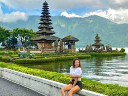 Danau Beratan
